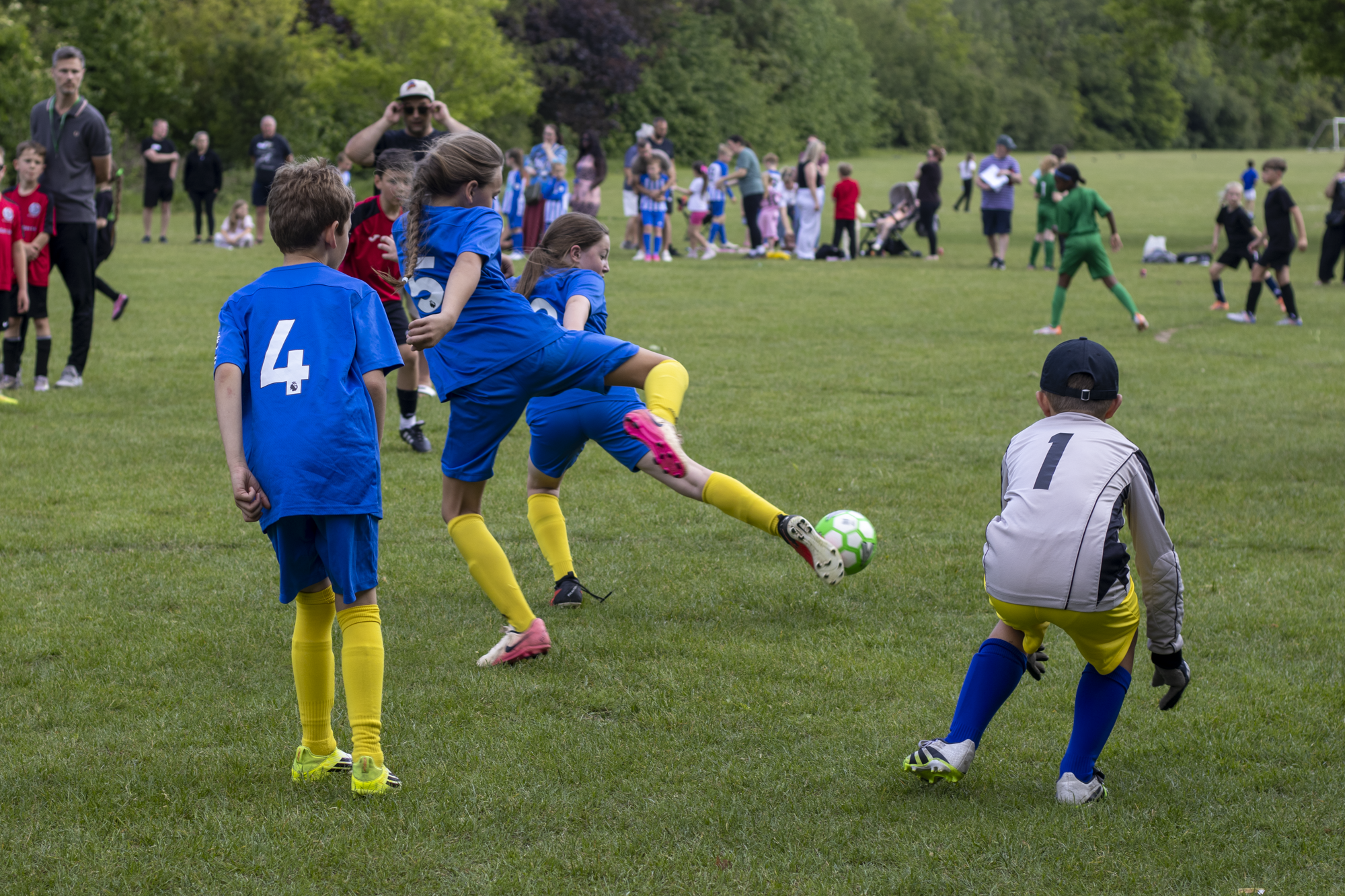 26-trust-football-176